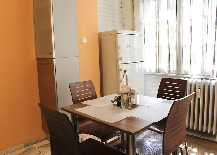 Near Ndk Biairbnb شقة صوفيا