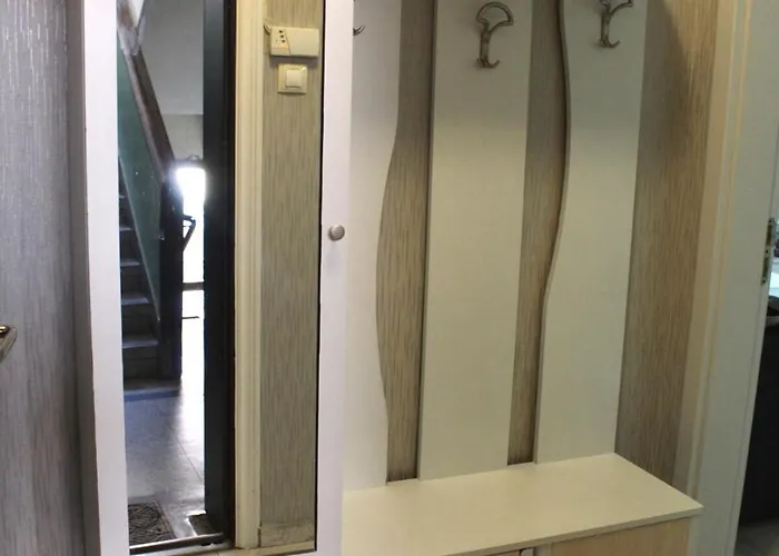 Lägenhet Near Ndk Biairbnb